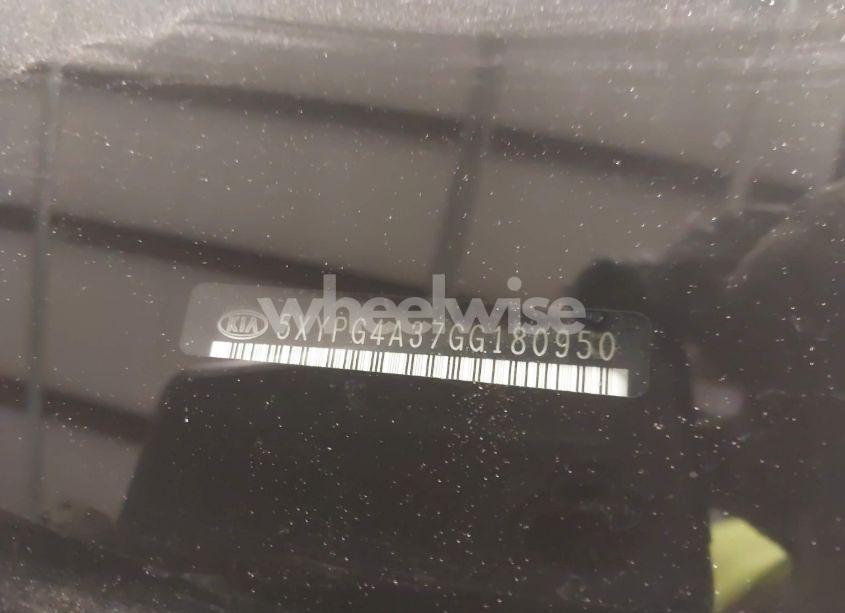 Photo 9 of 2016 Kia Sorento 2.4L LX (VIN 5XYPG4A37GG180950)