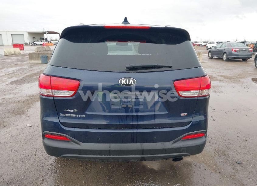 Photo 16 of 2016 Kia Sorento 2.4L LX (VIN 5XYPG4A37GG181824)