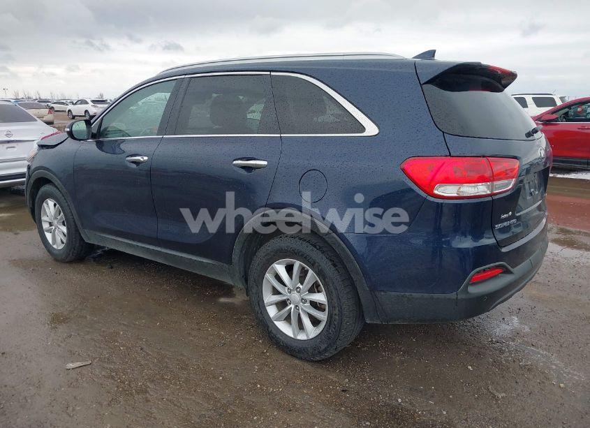 Photo 3 of 2016 Kia Sorento 2.4L LX (VIN 5XYPG4A37GG181824)