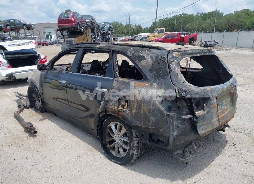 Photo 16 of 2017 Kia Sorento 2.4L LX (VIN 5XYPG4A37HG214564)