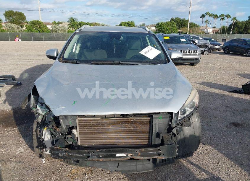 Photo 12 of 2017 Kia Sorento 2.4L LX (VIN 5XYPG4A37HG239450)