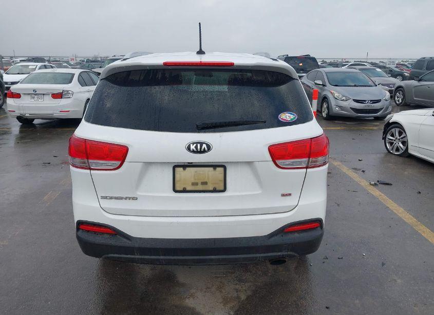 Photo 16 of 2017 Kia Sorento 2.4L LX (VIN 5XYPG4A37HG250187)
