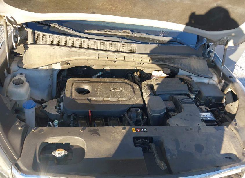 Photo 10 of 2017 Kia Sorento 2.4L LX (VIN 5XYPG4A37HG279057)