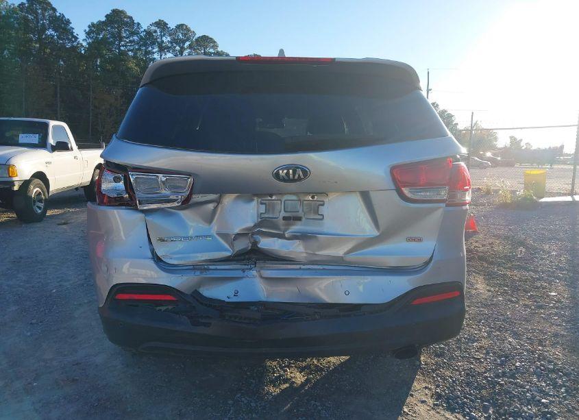 Photo 16 of 2017 Kia Sorento 2.4L LX (VIN 5XYPG4A37HG279057)