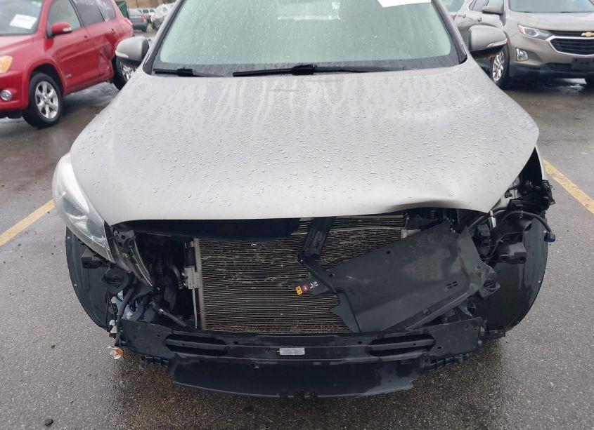 Photo 6 of 2018 Kia Sorento 2.4L L (VIN 5XYPG4A37JG407187)