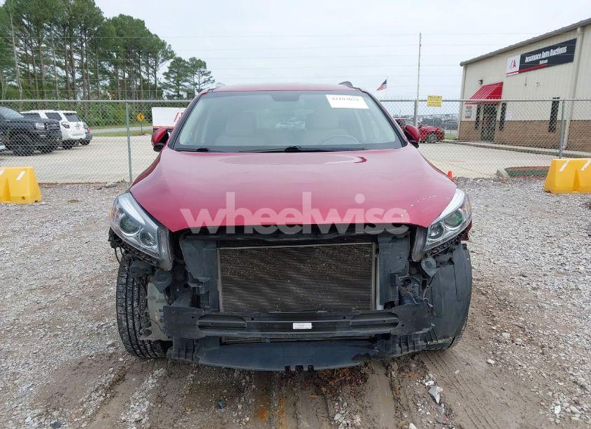 Photo 6 of 2018 Kia Sorento 2.4L LX (VIN 5XYPG4A37JG418190)