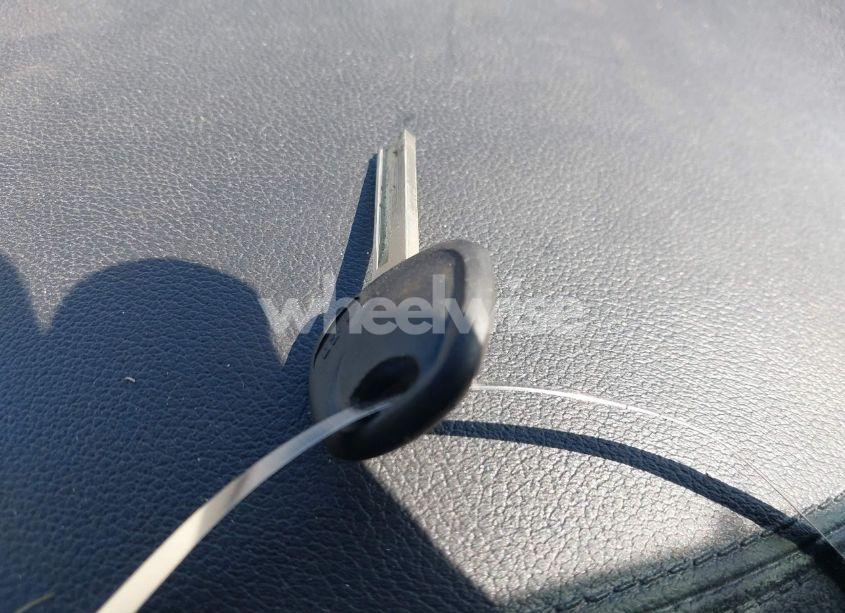 Photo 11 of 2018 Kia Sorento 2.4L L (VIN 5XYPG4A37JG431134)