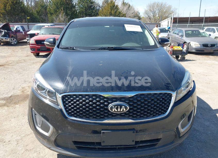 Photo 12 of 2018 Kia Sorento 2.4L L (VIN 5XYPG4A37JG431134)