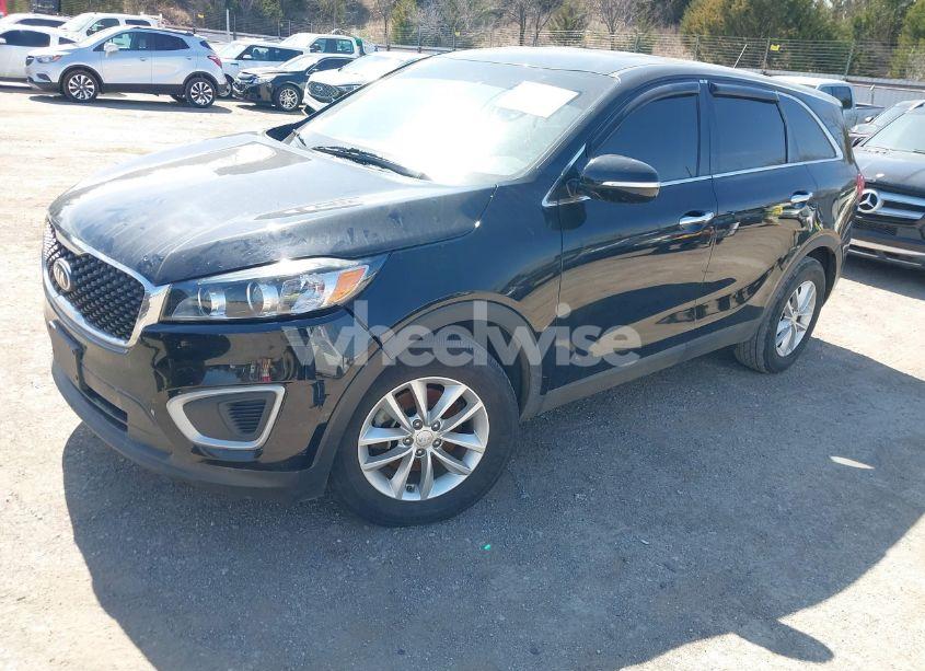 Photo 2 of 2018 Kia Sorento 2.4L L (VIN 5XYPG4A37JG431134)