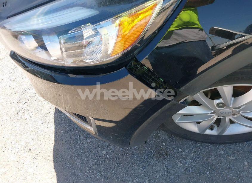 Photo 6 of 2018 Kia Sorento 2.4L L (VIN 5XYPG4A37JG431134)