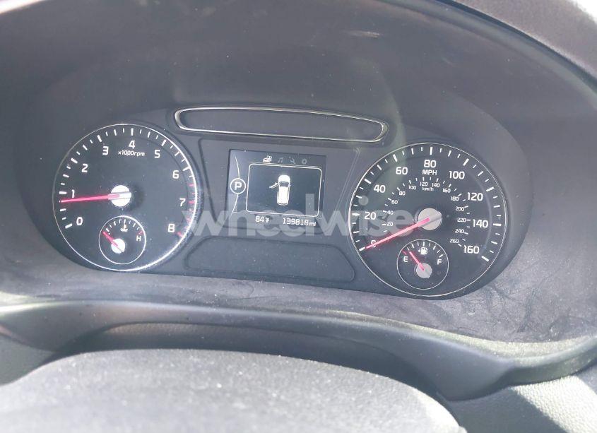 Photo 7 of 2018 Kia Sorento 2.4L L (VIN 5XYPG4A37JG431134)