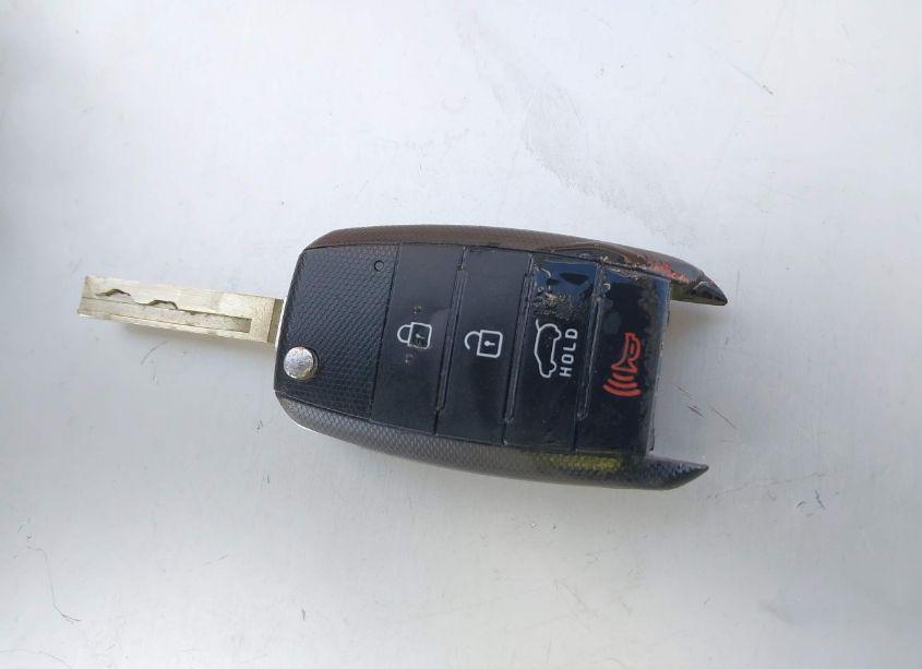 Photo 11 of 2019 Kia Sorento 2.4L L (VIN 5XYPG4A37KG553249)