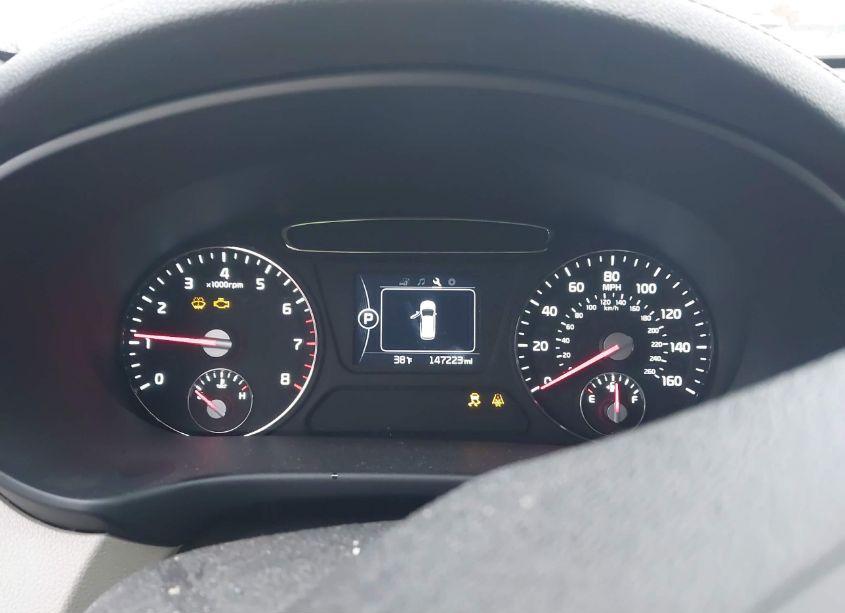 Photo 7 of 2016 Kia Sorento 2.4L LX (VIN 5XYPG4A38GG029180)