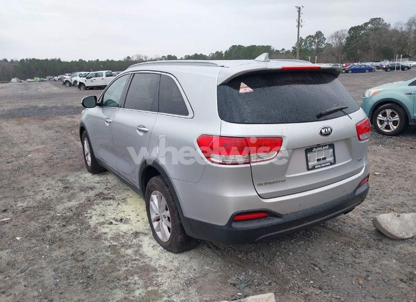 Photo 3 of 2016 Kia Sorento 2.4L LX (VIN 5XYPG4A38GG035982)