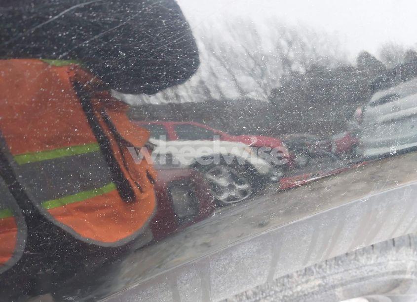 Photo 19 of 2016 Kia Sorento 2.4L LX (VIN 5XYPG4A38GG037845)