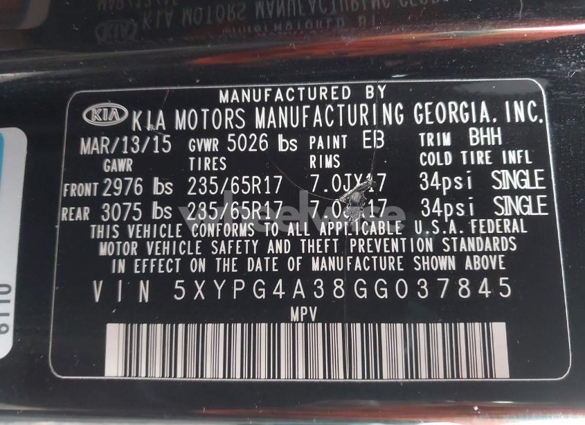Photo 9 of 2016 Kia Sorento 2.4L LX (VIN 5XYPG4A38GG037845)