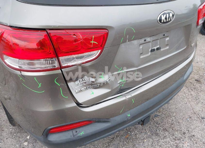 Photo 6 of 2016 Kia Sorento 2.4L LX (VIN 5XYPG4A38GG050224)