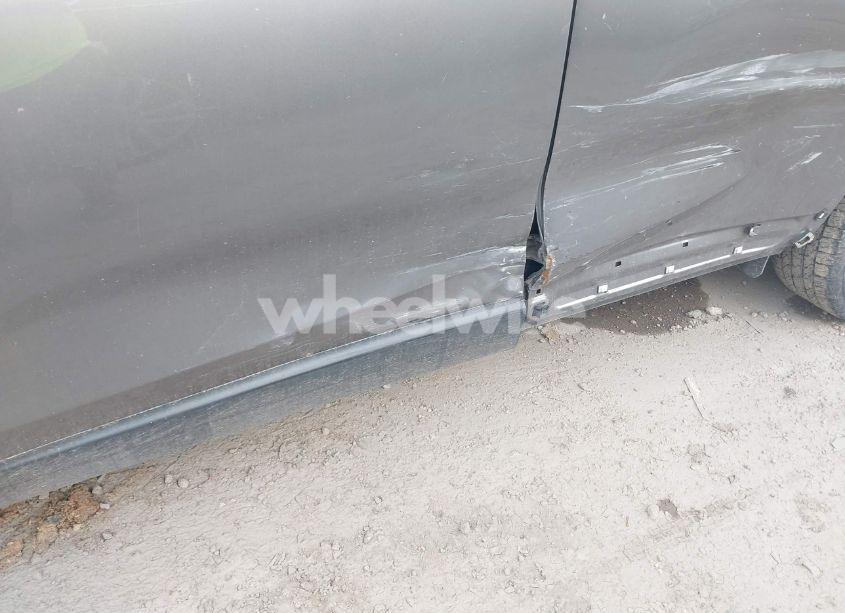 Photo 17 of 2016 Kia Sorento 2.4L LX (VIN 5XYPG4A38GG080968)