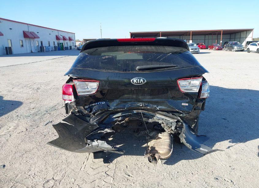 Photo 16 of 2016 Kia Sorento 2.4L LX (VIN 5XYPG4A38GG088729)