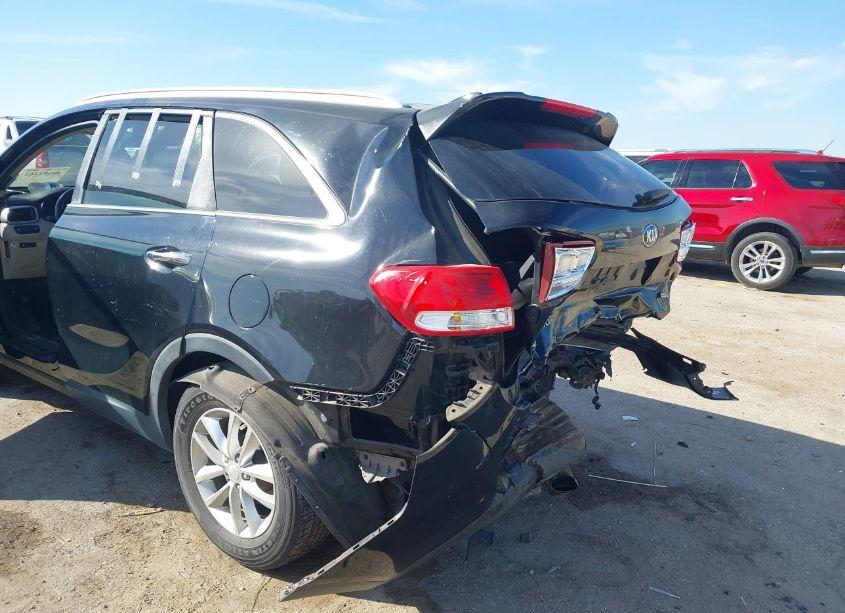 Photo 6 of 2016 Kia Sorento 2.4L LX (VIN 5XYPG4A38GG088729)