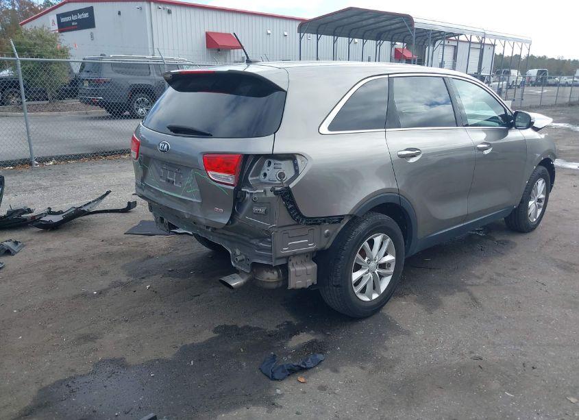 Photo 4 of 2016 Kia Sorento 2.4L L (VIN 5XYPG4A38GG124287)