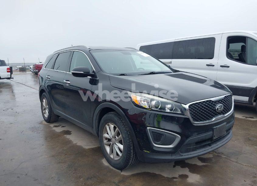 Photo 13 of 2016 Kia Sorento 2.4L LX (VIN 5XYPG4A38GG146256)