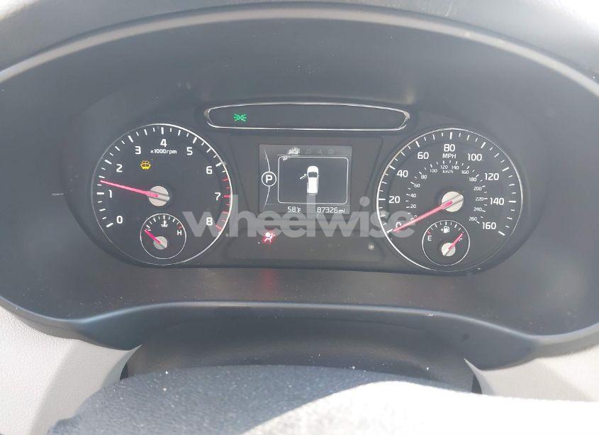 Photo 15 of 2016 Kia Sorento 2.4L LX (VIN 5XYPG4A38GG169097)