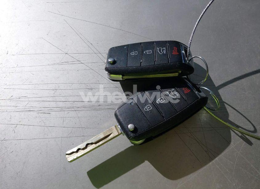 Photo 11 of 2017 Kia Sorento 2.4L LX (VIN 5XYPG4A38HG208191)