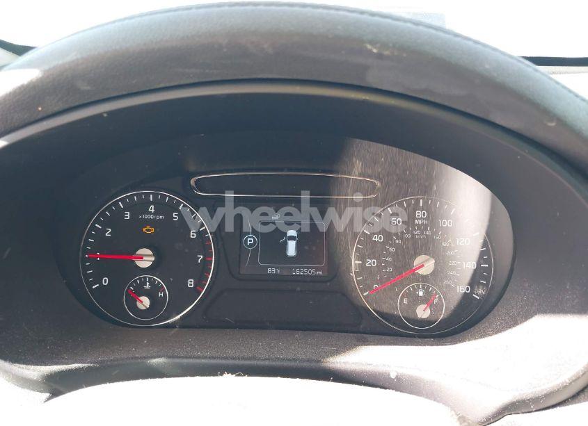 Photo 7 of 2017 Kia Sorento 2.4L LX (VIN 5XYPG4A38HG208191)