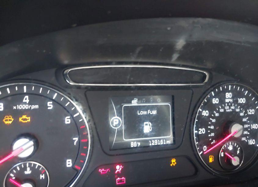 Photo 7 of 2017 Kia Sorento 2.4L LX (VIN 5XYPG4A38HG245144)