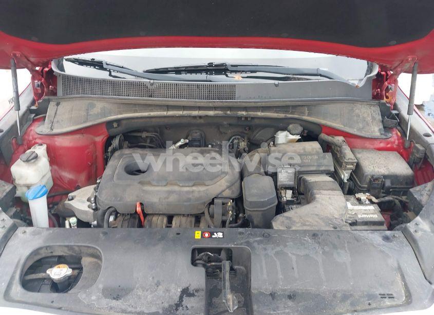 Photo 10 of 2017 Kia Sorento 2.4L LX (VIN 5XYPG4A38HG254250)