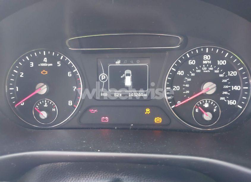 Photo 7 of 2017 Kia Sorento 2.4L LX (VIN 5XYPG4A38HG292433)