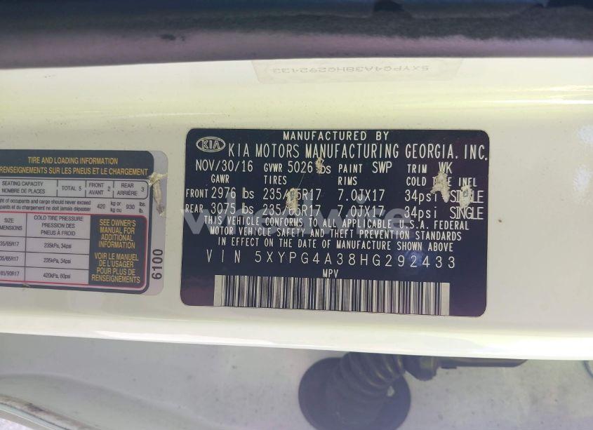 Photo 9 of 2017 Kia Sorento 2.4L LX (VIN 5XYPG4A38HG292433)