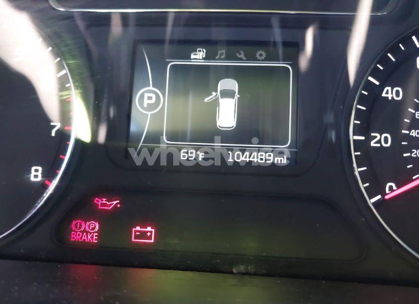 Photo 16 of 2017 Kia Sorento 2.4L LX (VIN 5XYPG4A38HG305522)