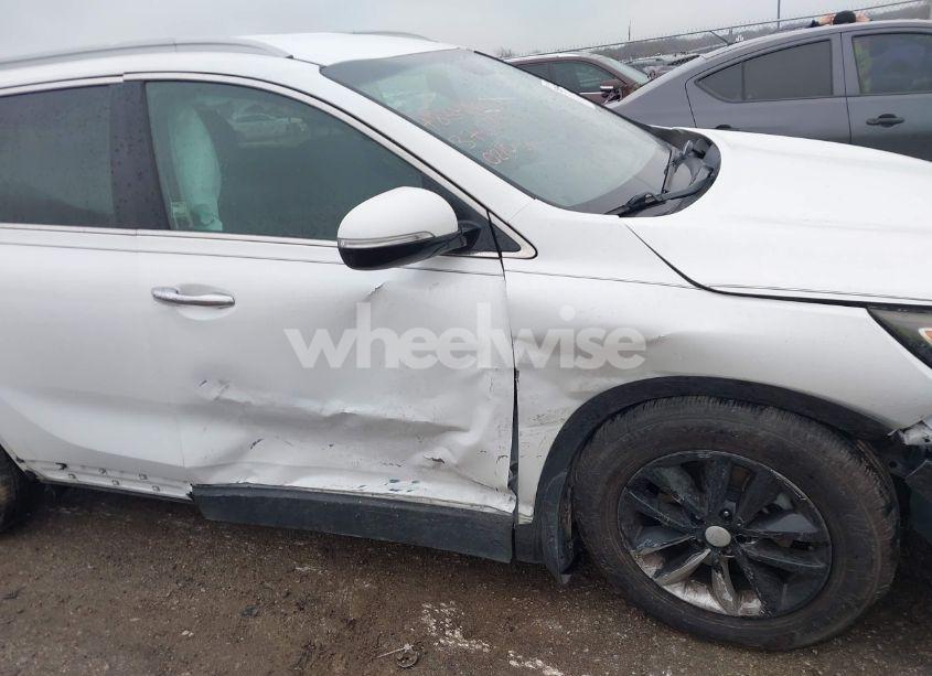 Photo 6 of 2018 Kia Sorento 2.4L LX (VIN 5XYPG4A38JG376953)