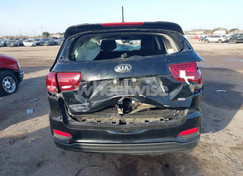 Photo 16 of 2019 Kia Sorento 2.4L L (VIN 5XYPG4A38KG499203)