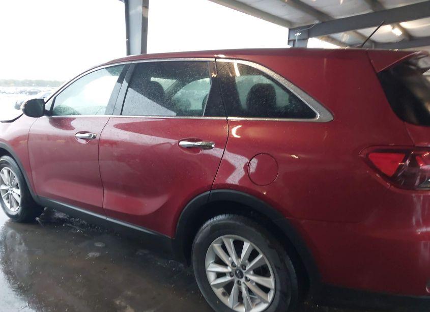 Photo 14 of 2019 Kia Sorento 2.4L LX (VIN 5XYPG4A38KG523757)