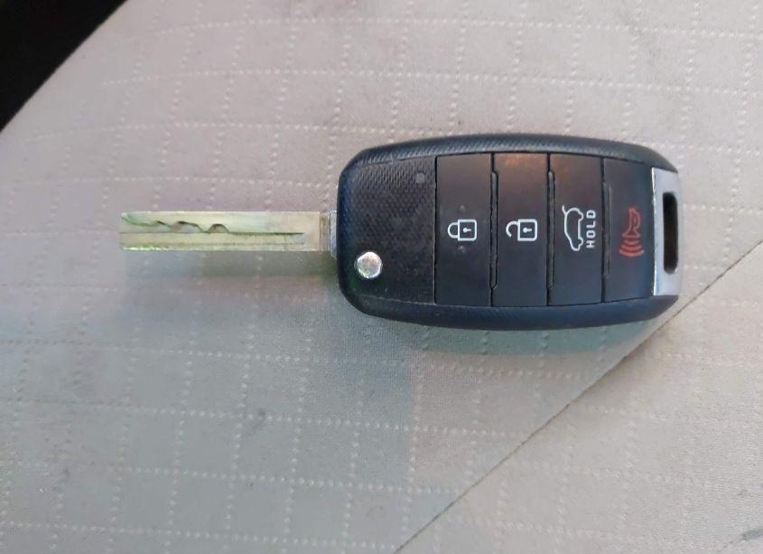 Photo 11 of 2019 Kia Sorento 2.4L LX (VIN 5XYPG4A38KG533074)