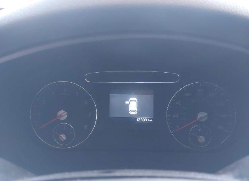 Photo 7 of 2019 Kia Sorento 2.4L LX (VIN 5XYPG4A38KG533074)