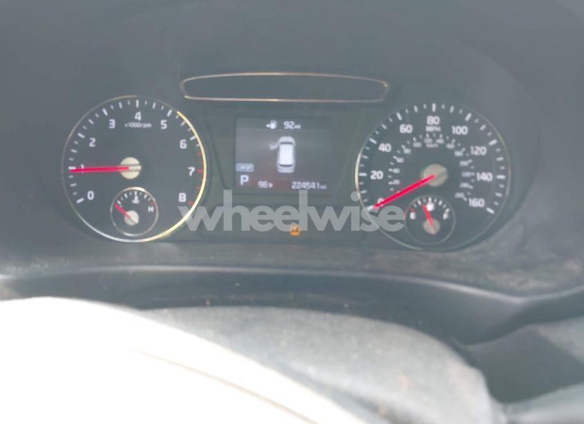 Photo 7 of 2019 Kia Sorento 2.4L L (VIN 5XYPG4A38KG540249)