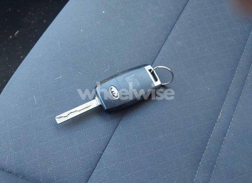 Photo 11 of 2019 Kia Sorento 2.4L L (VIN 5XYPG4A38KG564907)