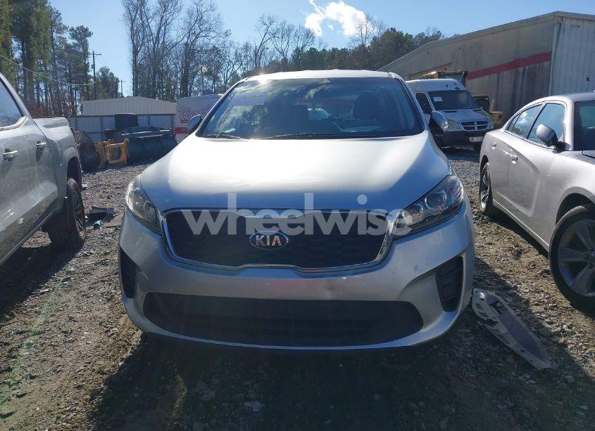 Photo 12 of 2019 Kia Sorento 2.4L L (VIN 5XYPG4A38KG564907)