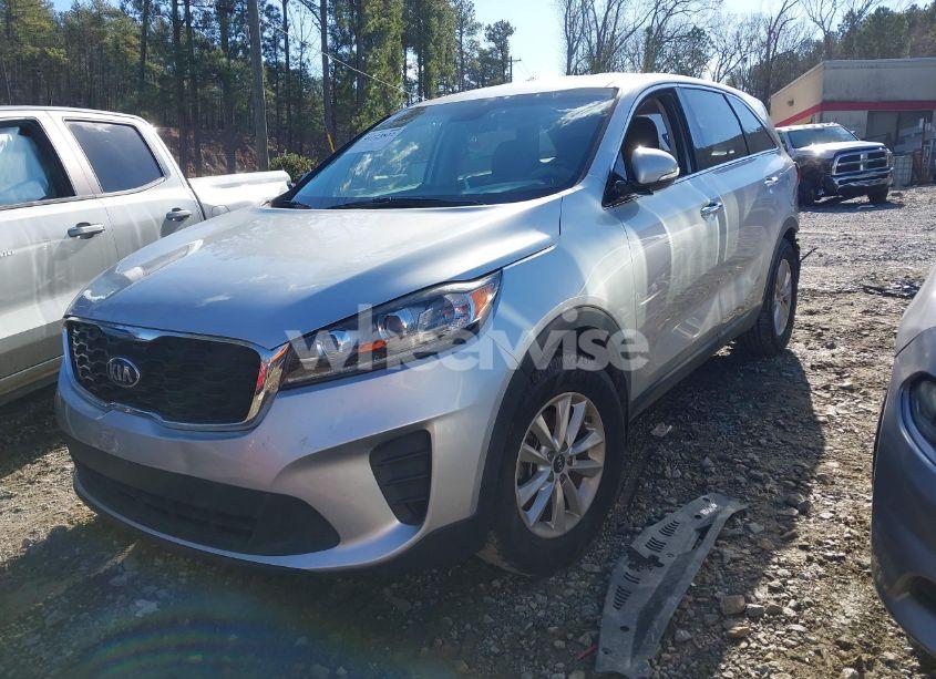 Photo 2 of 2019 Kia Sorento 2.4L L (VIN 5XYPG4A38KG564907)