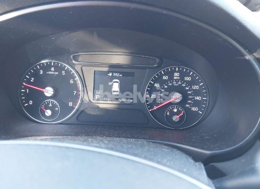 Photo 7 of 2019 Kia Sorento 2.4L L (VIN 5XYPG4A38KG564907)