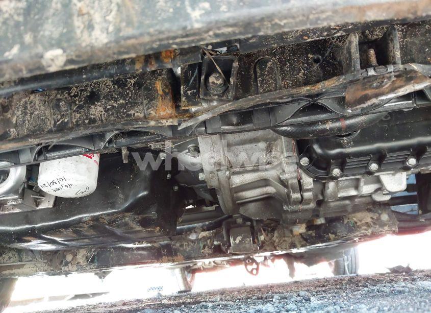 Photo 6 of 2019 Kia Sorento 2.4L L (VIN 5XYPG4A38KG595526)