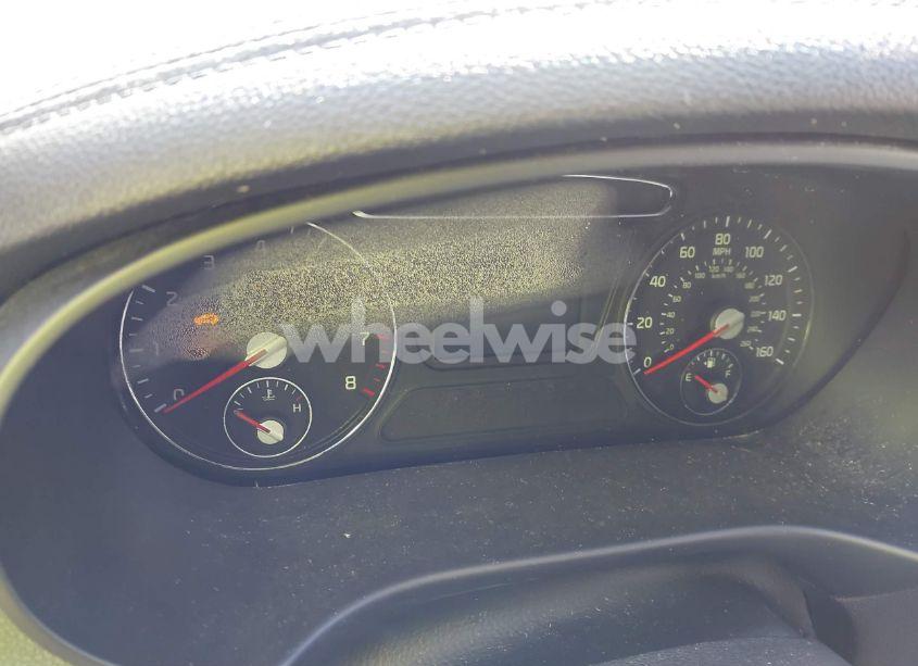 Photo 7 of 2019 Kia Sorento 2.4L L (VIN 5XYPG4A38KG595526)