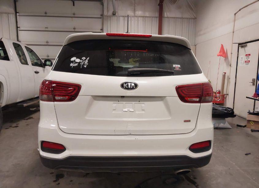 Photo 17 of 2019 Kia Sorento 2.4L L (VIN 5XYPG4A38KG611322)