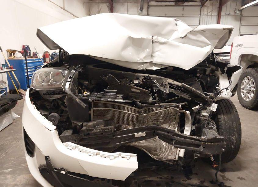 Photo 6 of 2019 Kia Sorento 2.4L L (VIN 5XYPG4A38KG611322)