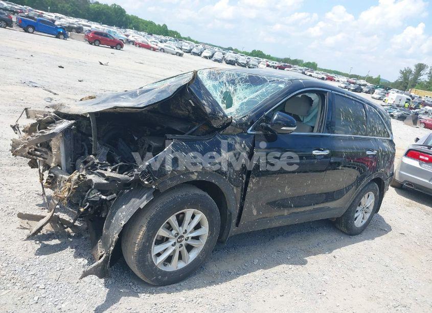Photo 14 of 2020 Kia Sorento 2.4L LX (VIN 5XYPG4A38LG625755)