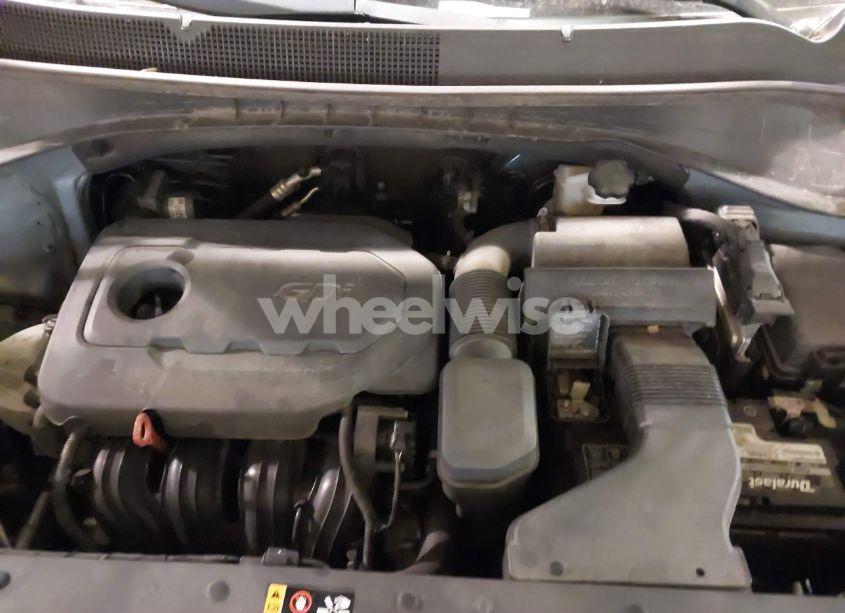 Photo 6 of 2020 Kia Sorento 2.4L L (VIN 5XYPG4A38LG629076)